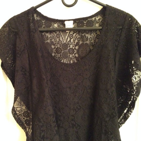 Black lace top