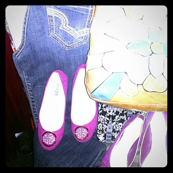 Pink flats