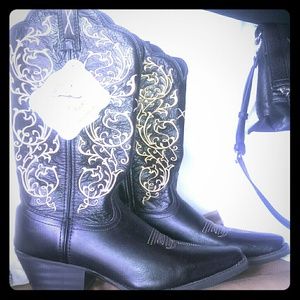 Twisted x dress boots