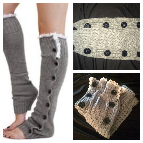 NWT Accessories - NWT Cozy Knit Button-down Legwarmers