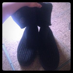 Cardy Black Knit Uggs
