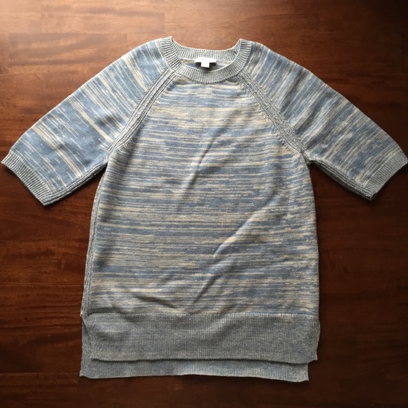 NWOT Gap Sweater in multi blue knit