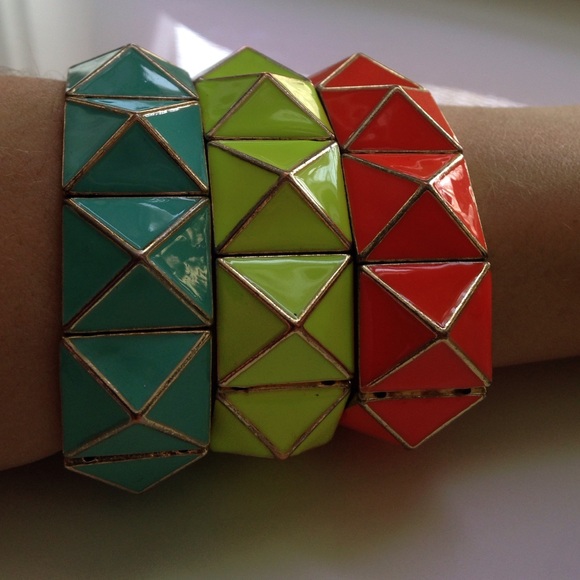 Neon stud bracelet bundle - Picture 4 of 4
