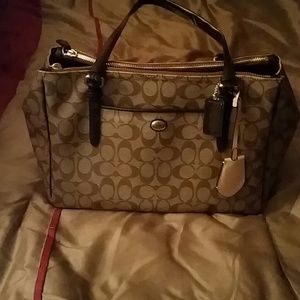 Authentic brown coach purse :)
