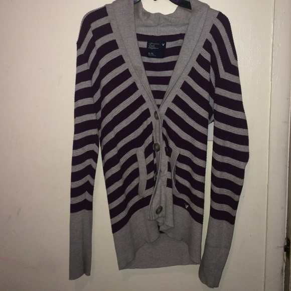 American eagle cardigan