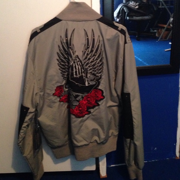 Jacket - Picture 2 of 3