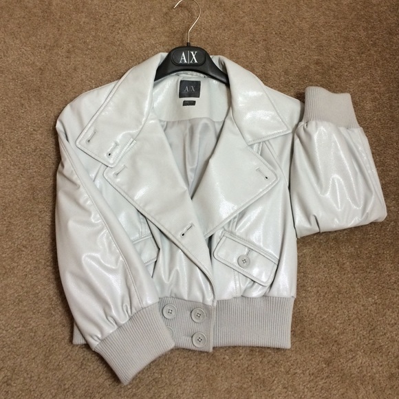 Armani Exchange Jackets & Blazers - NWT Armani Exchange Cropped Jacket