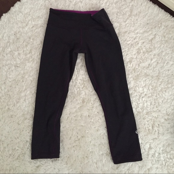 Lululemon Reversible Crops