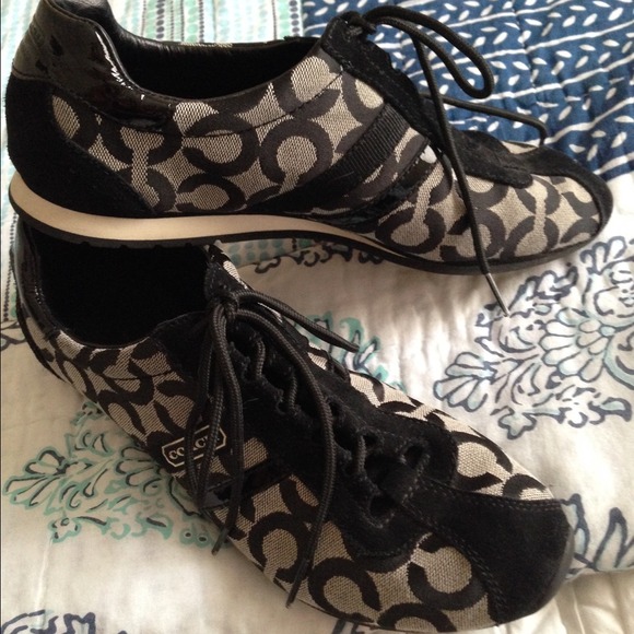 Black Coach Tennis Shoes