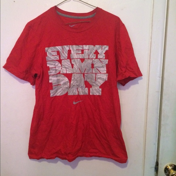 Men's Nike t shirt