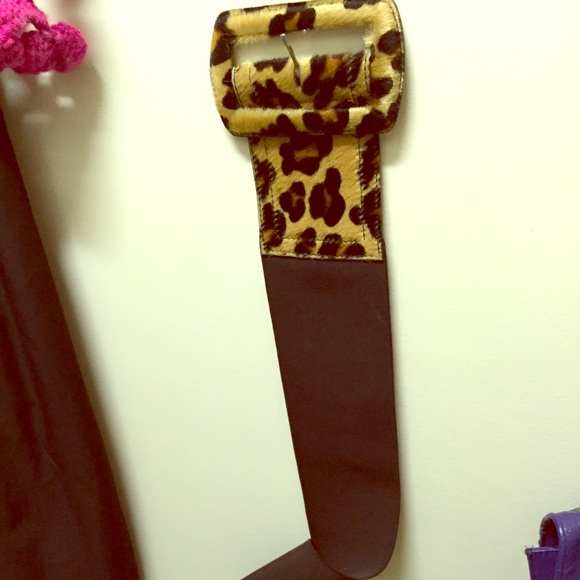 Nicole miller belt new without tags