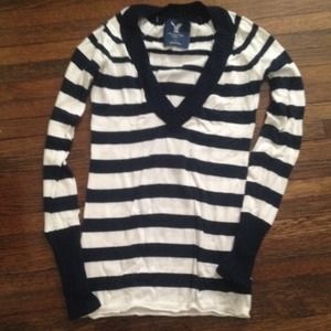 American eagle sweater