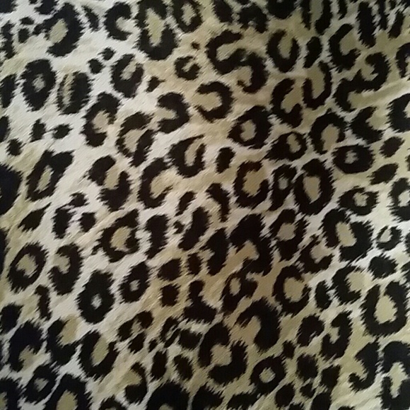 Reduced Blouse - Picture 3 of 4