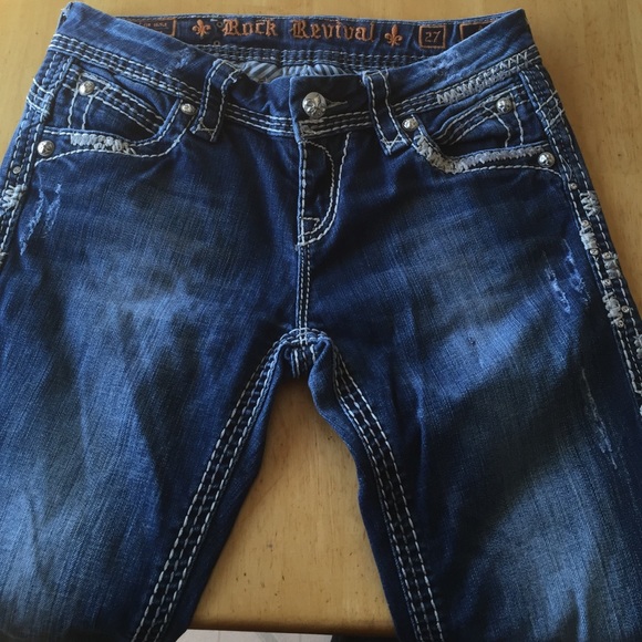 🚨SOLD🚨Rock Revival Bootcut. - Picture 2 of 4