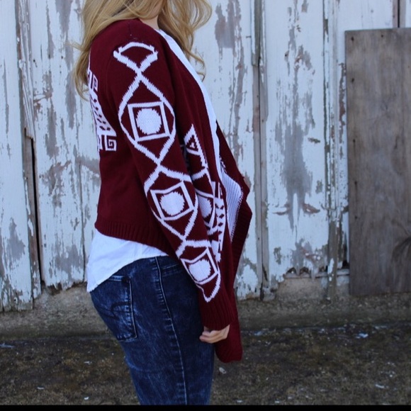 Burgundy/Maroon Aztec Open Cardigan - Picture 3 of 4