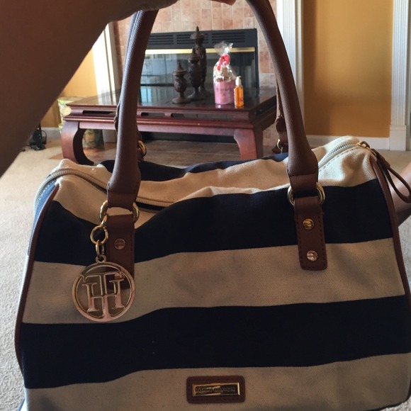 Tommy Hilfiger purse