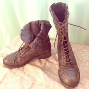 Steve Madden combat boots - fold over