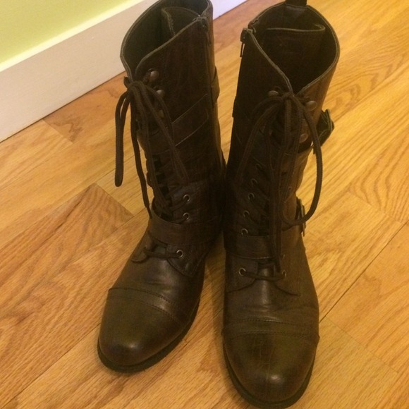 Brown boots - Picture 4 of 4