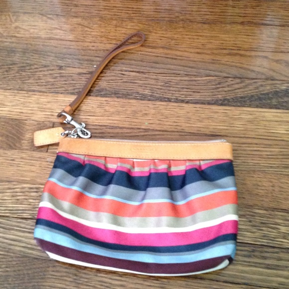 Wristlet
