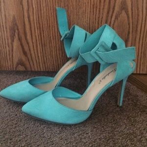 Tiffany blue heels