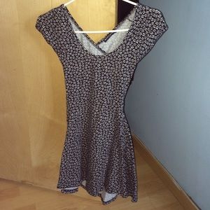 Brandy Melville Bethan dress