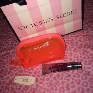Accessory bag & Vanillanights lipgloss