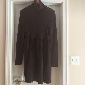 Daisy Fuentes sweater dress!