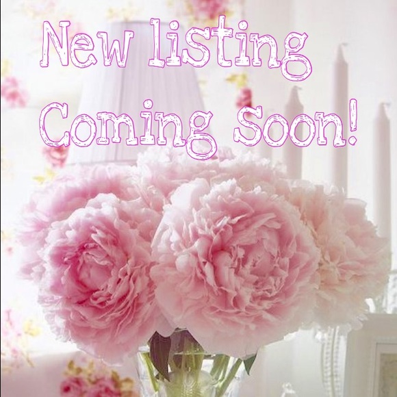Lots of new items 👗👠👛👓