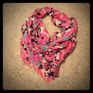 Aeropostale floral, square scarf