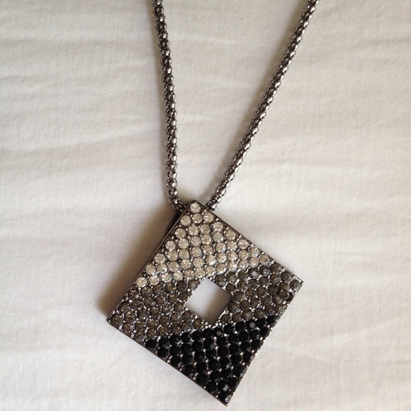 Free People Jewelry - Diamond Necklace ✨ Made In Korea