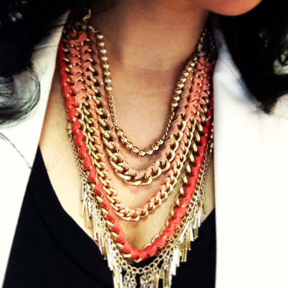 Carmen Necklace - Picture 2 of 3