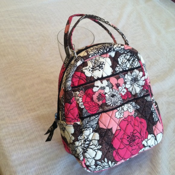 Vera Bradley Accessories - ✨Flash sale✨Vera Bradley pink & brown lunchbox