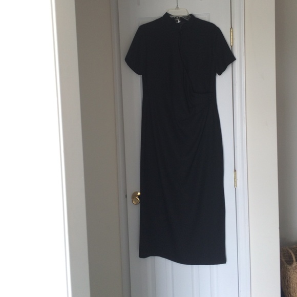 Classic black dress - Oriental Inspired Neckline - Picture 3 of 3