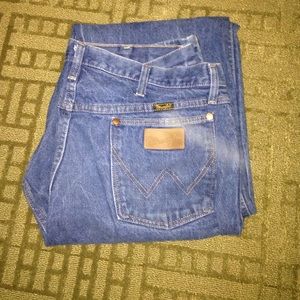 Wranglers 40x36