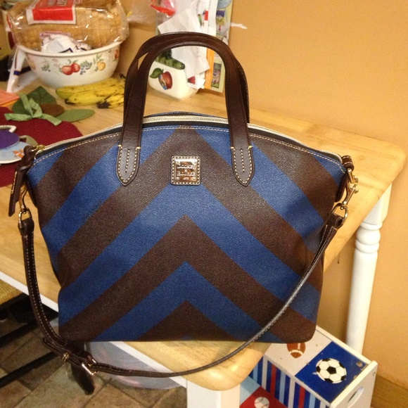 Dooney and bourke large Gabriela satchel.