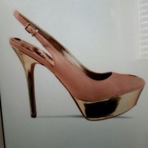 Blush Leather Pump