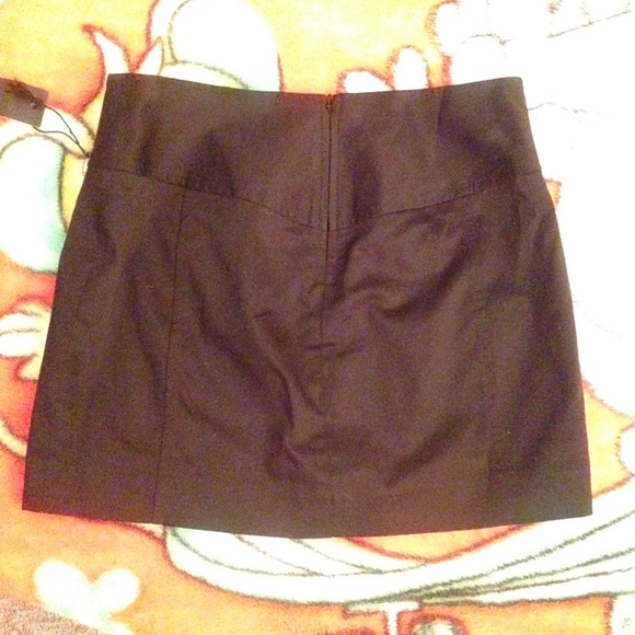 Black Express Mini Skirt - Picture 3 of 3