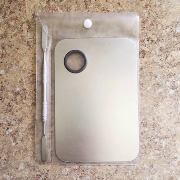 Metal Make Up Palette