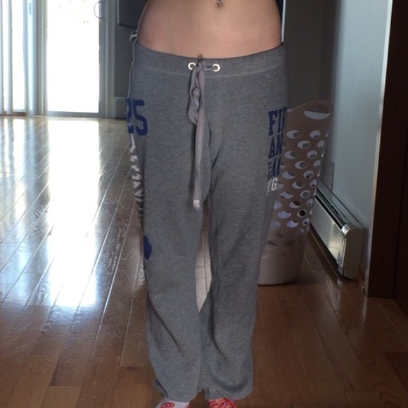 Limited Edition Victoria's Secret sweatpants💜