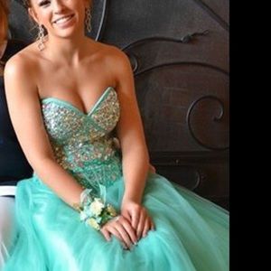 Prom dress