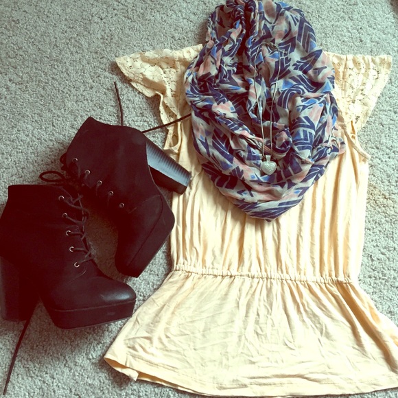 Cute light pink/ orange shirt