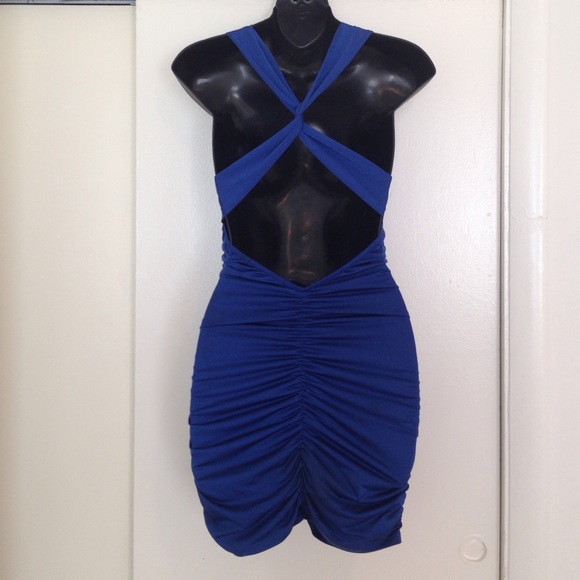Dress - Picture 3 of 4