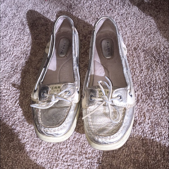 Gold Sperrys