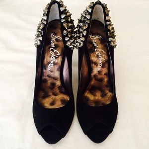 Sam Edelman Shoes - 💕HOST PICK! •• Sam Edelman Studded Lorissa Heels Sam Edelman Shoes - 💕HOST PICK! •• Sam Edelman Studded Lorissa Heels