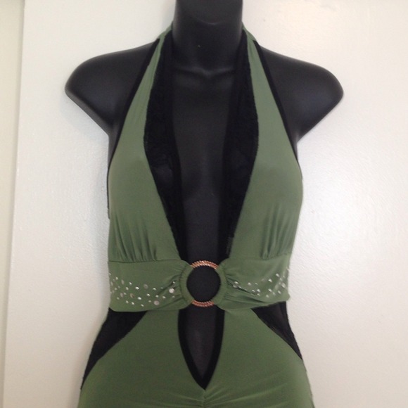 Dress - Picture 2 of 4