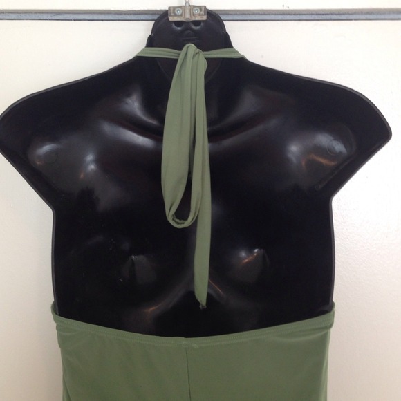 Dress - Picture 4 of 4