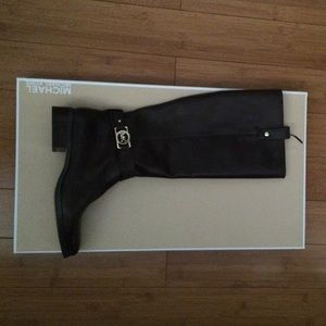 Brand new Michael kors brown leather boots