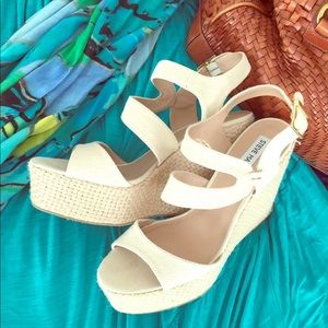 Reduced!!!!  NWOT Steve Maddens!