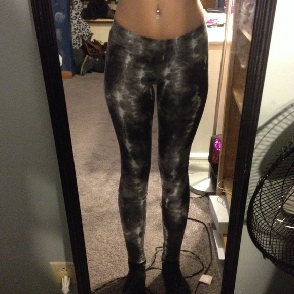 grey black & white tye dye leggings brand new