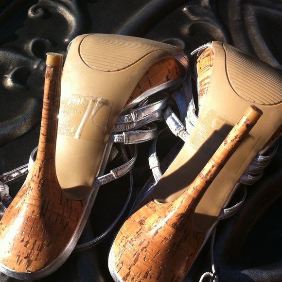 HPCharles David Siver &Cork  Heels  4.5-5 " heel - Picture 4 of 4